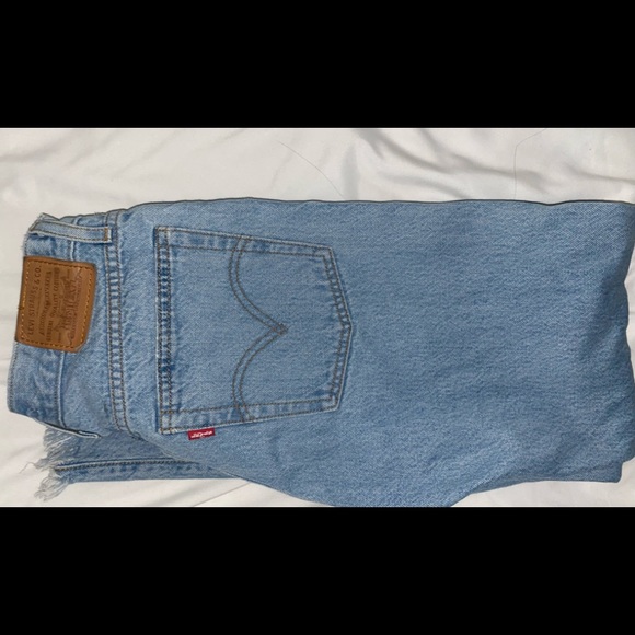 Levis wedgie - Picture 5 of 5